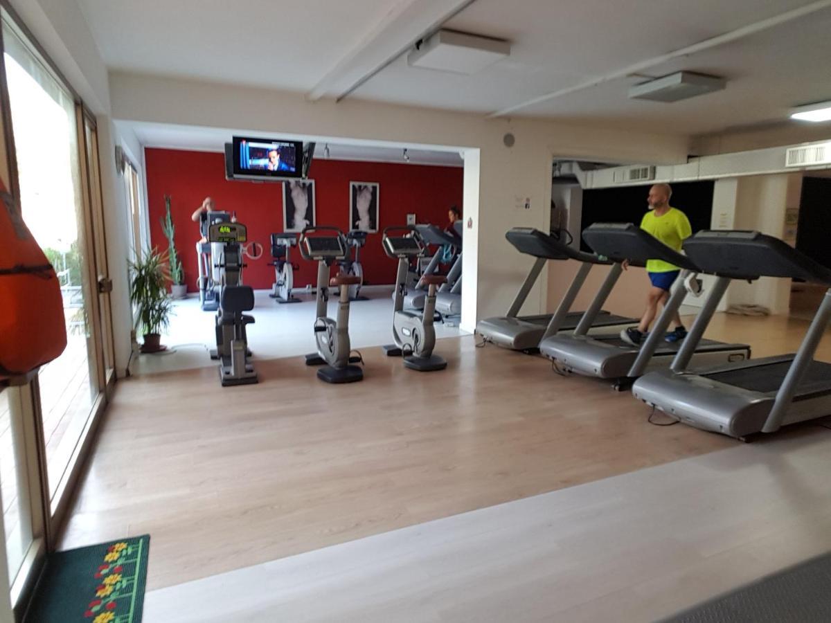 Spazio-Confort-Fitness Piombino Bagian luar foto